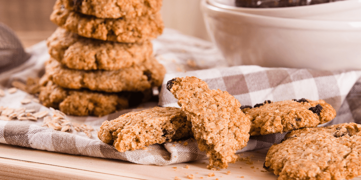 Vegan oatmeal raisin cookie recipe featured image